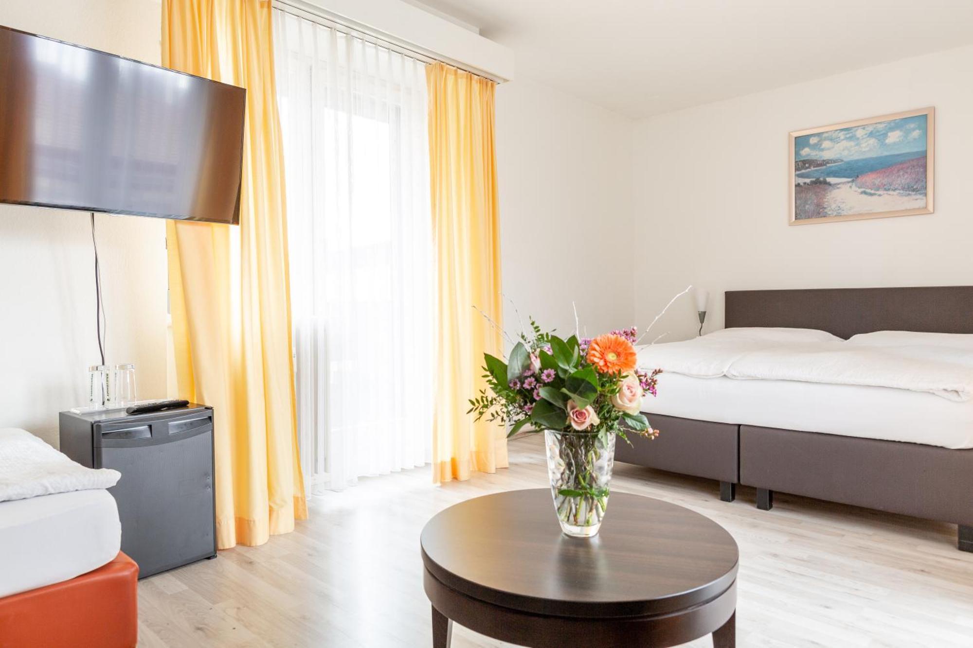 Hotel Alexander Basilea Esterno foto