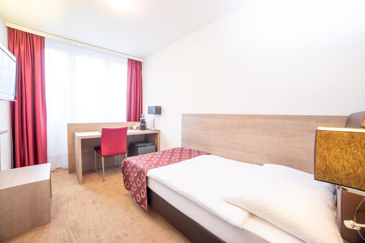 Hotel Alexander Basilea Esterno foto