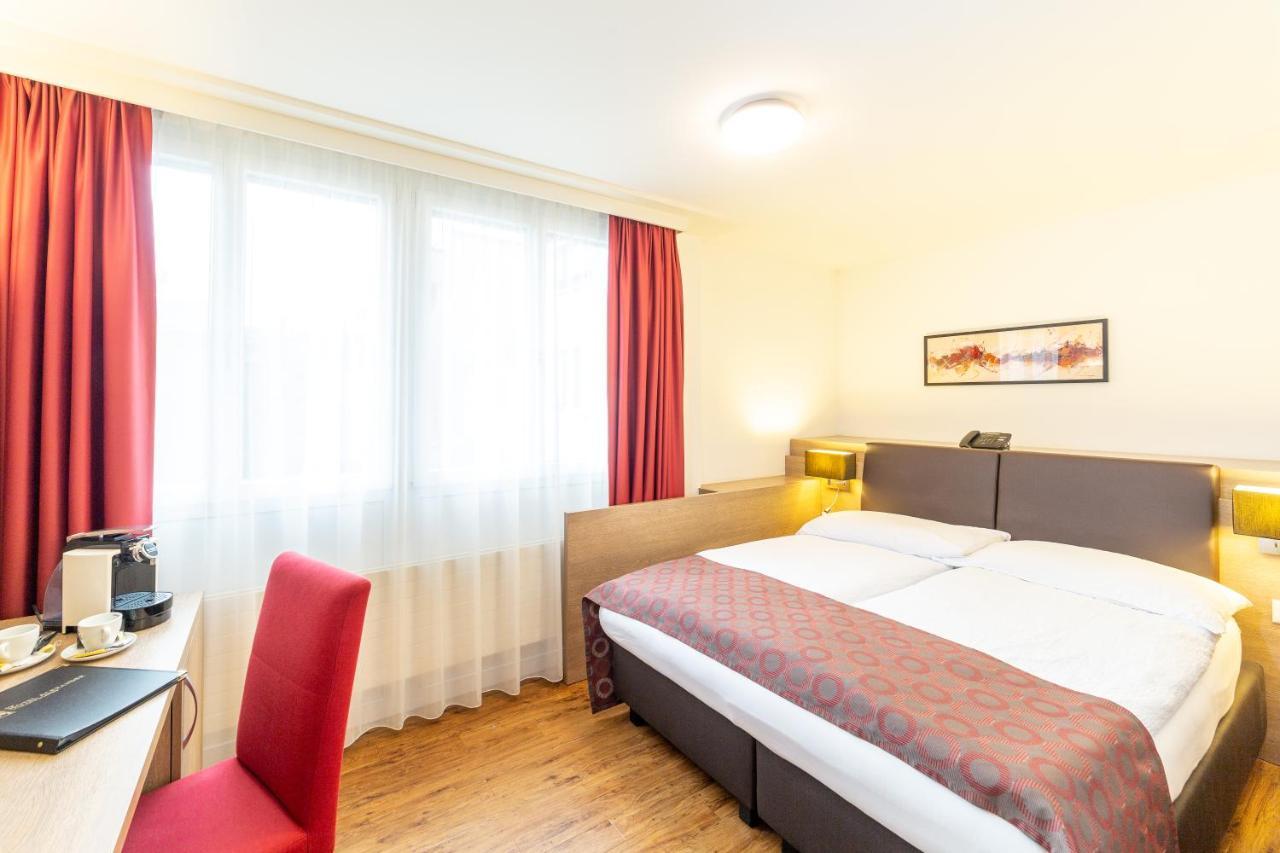 Hotel Alexander Basilea Esterno foto